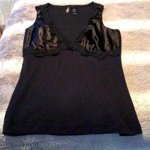 Bisou Bisou tank with lace detail & v neck.